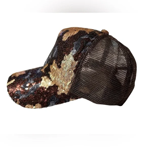 Beautiful Sequin Leaf Design Glam Baseball Cap, Adjustable size - Picture 3 of 9